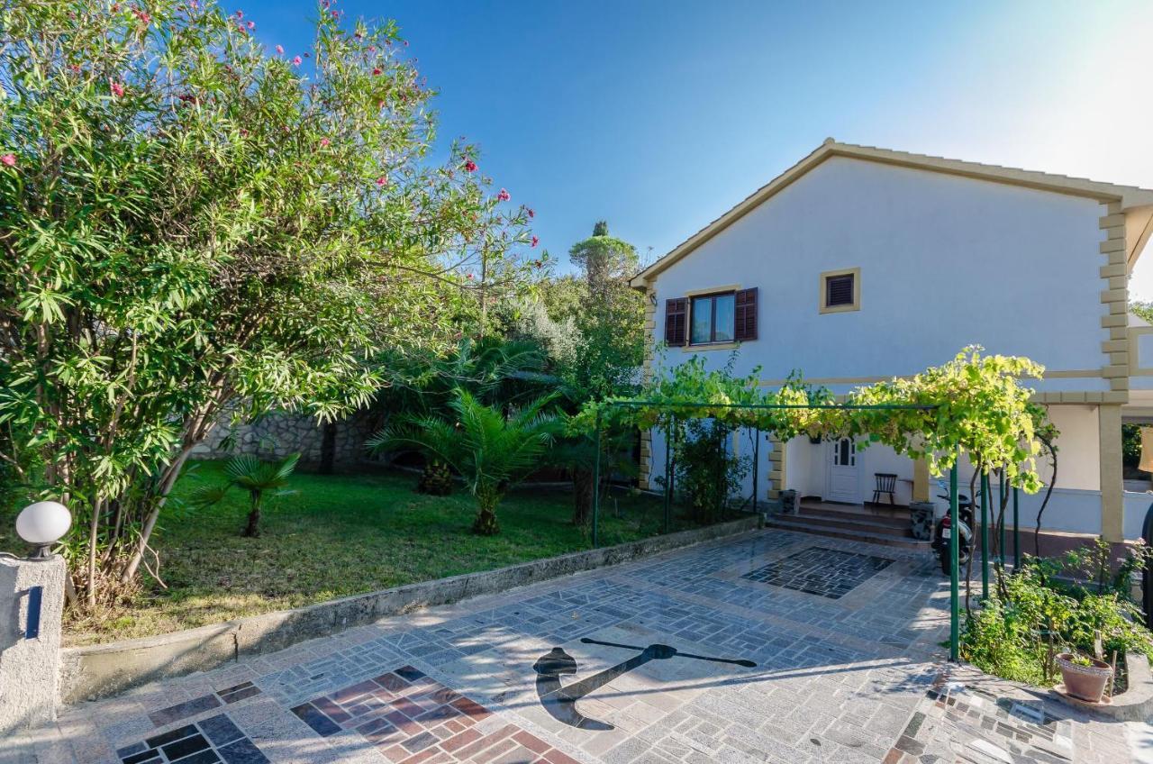 Apartments Zorka Kampor Dış mekan fotoğraf